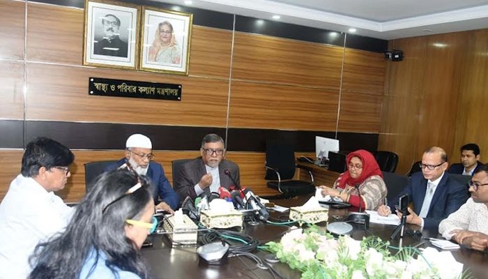 সেপ্টেম্বর থেকে জরায়ুমুখ ক্যানসারের টিকা দেওয়া হবে : স্বাস্থ্যমন্ত্রী
