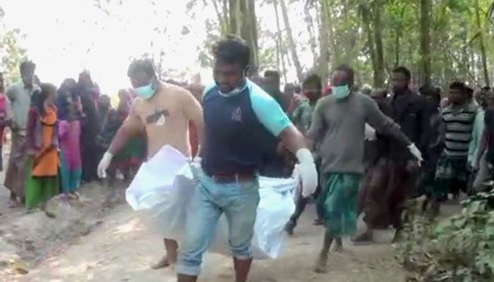 হত্যা মামলার পর কবর থেকে গৃহবধূর মরদেহ উত্তোলন