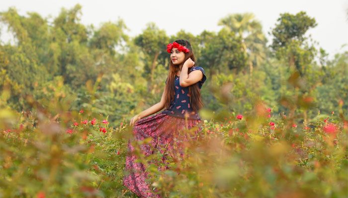 গোলাপ গ্রাম