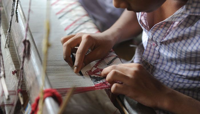 আদি জামদানির বিপদ শীতলক্ষ্যার পানি