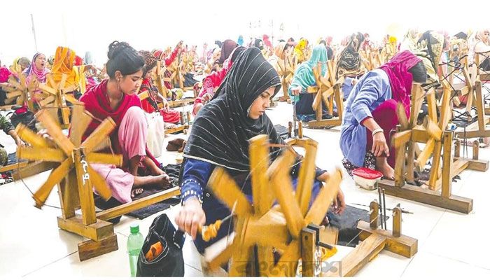 মসলিন ফিরেছে ১৭২ বছর পর