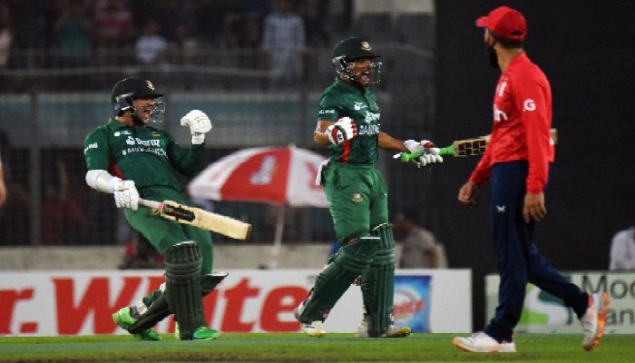অপেক্ষা এবার হোয়াইটওয়াশের 