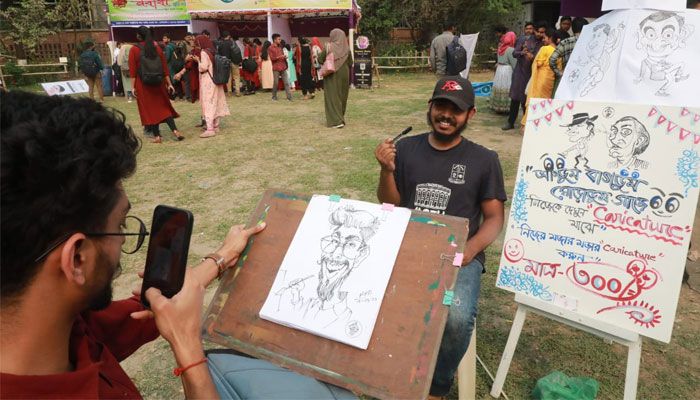 টিএসসিতে বসন্ত উৎসব