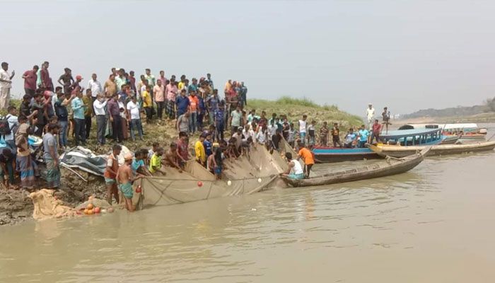রাঙামাটি লংগদুতে স্পিডবোট দুর্ঘটনায় নারী নিহত