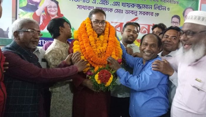 রাজশাহীর আওয়ামী লীগ নেতা ডাবলু সরকারকে বহিষ্কারে কেন্দ্রে চিঠি
