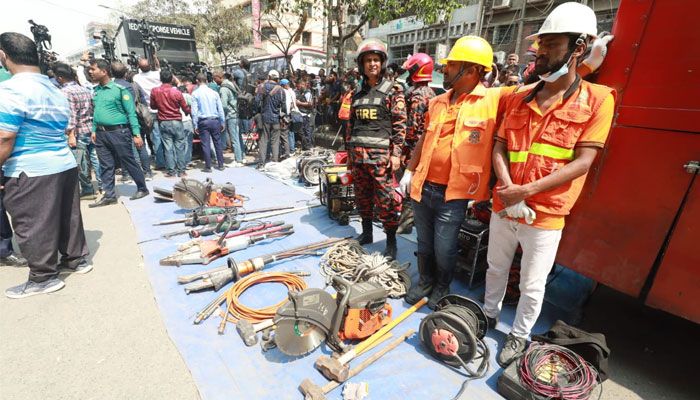 নিখোঁজদের সন্ধানে ঘটনাস্থলে র‌্যাবের ডগ স্কোয়াড