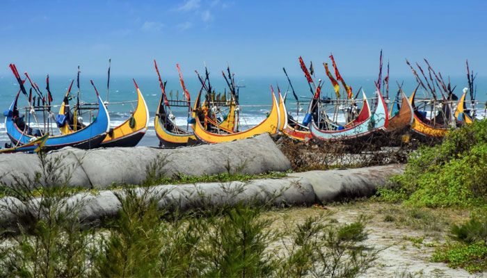দীর্ঘতম অখণ্ডিত সমুদ্র সৈকত