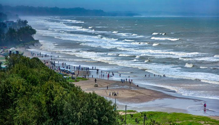 দীর্ঘতম অখণ্ডিত সমুদ্র সৈকত
