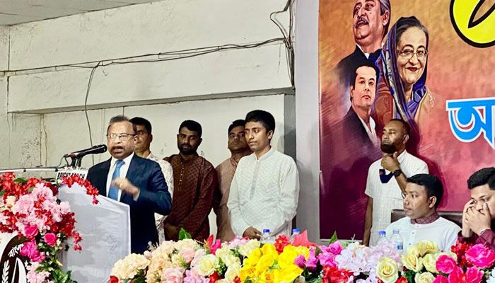 ‘বিশ্বনেতাদের দিয়ে চিঠি ইস্যু করে ড. ইউনূস নিজের সম্মানহানি করেছেন’