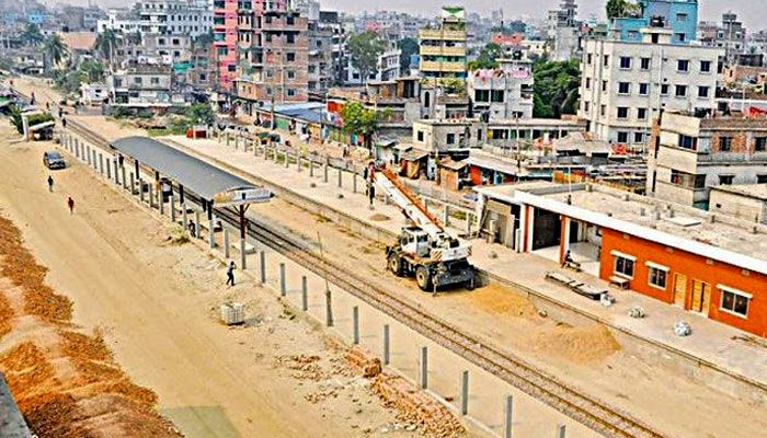 ঠিকাদারের টালবাহানায় বন্ধ ডাবল লাইন প্রকল্প 