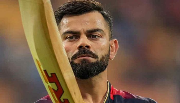 কোহলিকে ‘স্বার্থপর’ বলছেন সাইমন