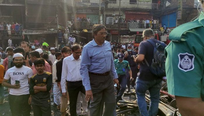 বঙ্গবাজারে আগুন : জড়িতদের শাস্তি নিশ্চিতের দাবি মানবাধিকার কমিশনের 