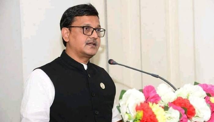বিআইডব্লিউটিসিকে মানসম্পন্ন করতে নৌ প্রতিমন্ত্রীর নির্দেশ
