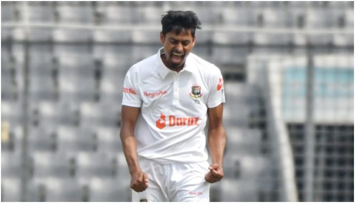 আবারও তাইজুলের আঘাত, ব্যাকফুটে আয়ারল্যান্ড