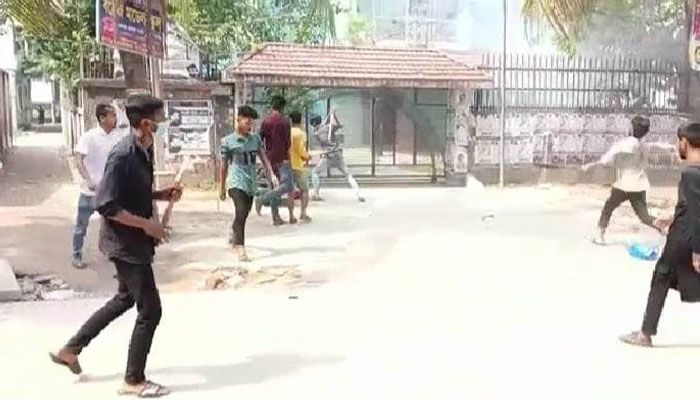 নরসিংদীতে বিএনপি কার্যালয়ে ফের হামলা-ভাঙচুর