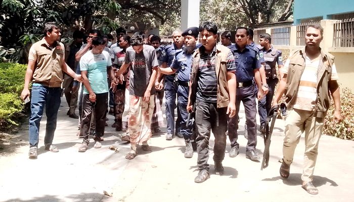 চাঁপাইনবাবগঞ্জে হত্যা মামলায় ৪ আসামির যাবজ্জীবন