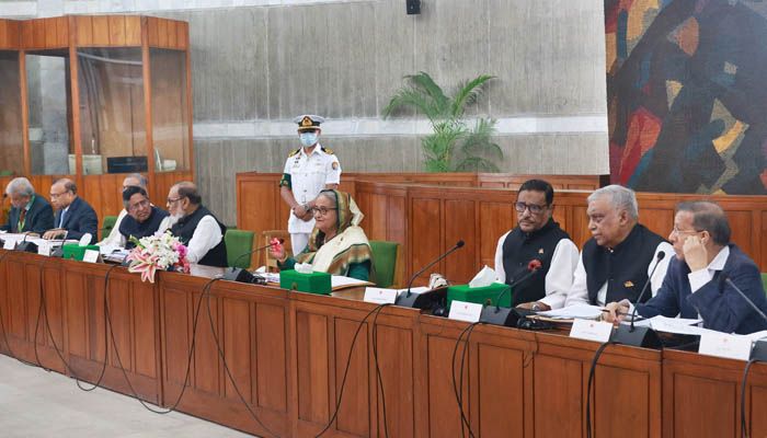 অতিরিক্ত খাদ্য মজুদ করলে যাবজ্জীবন, ভেজাল দিলে পাঁচ বছর