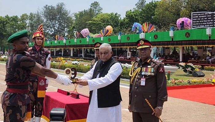জঙ্গিরা সুপথে ফিরতে চাইলে সরকার সহযোগিতা করবে : স্বরাষ্ট্রমন্ত্রী 