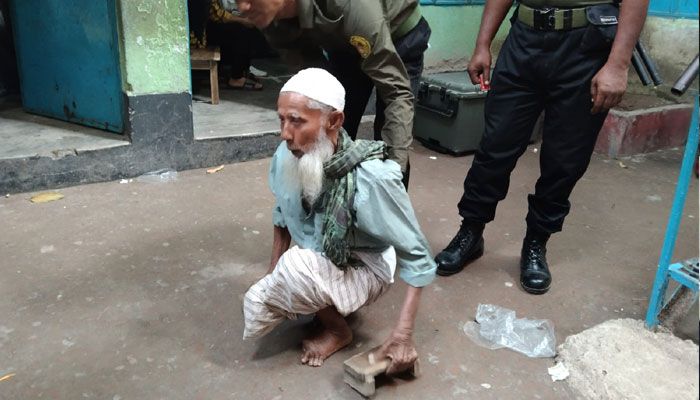 গাজীপুর সিটি নির্বাচনে ভোটগ্রহণ 