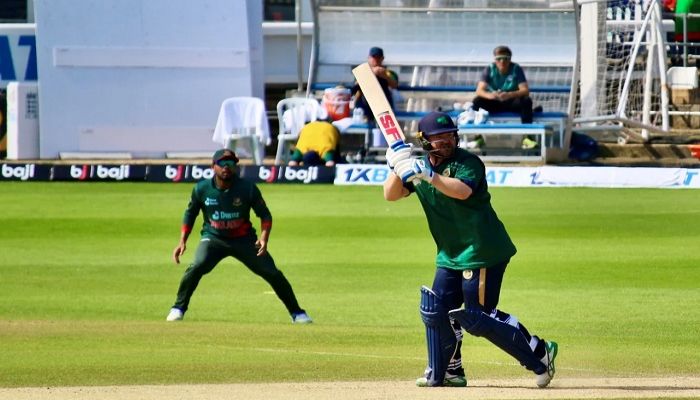 স্টার্লিং-বালবার্নির ব্যাটে চাপে বাংলাদেশ