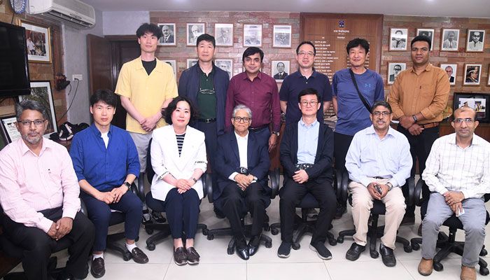 ঢাবি উপাচার্যের সঙ্গে দক্ষিণ কোরিয়ার প্রতিনিধিদের সাক্ষাৎ