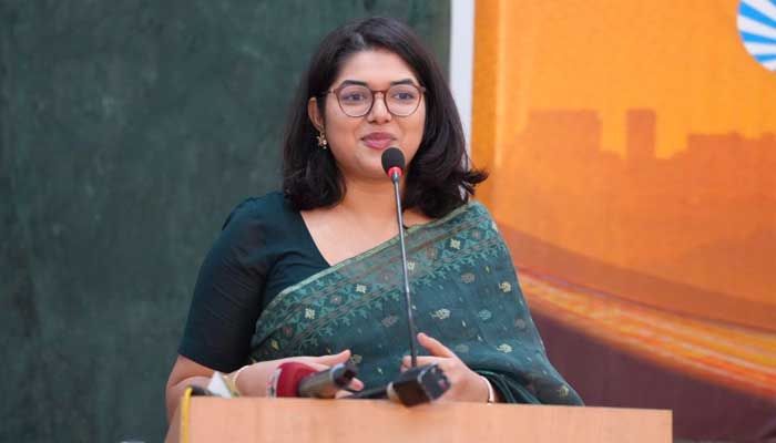 উত্তর সিটিতে চিফ হিট অফিসার মেয়র আতিকুলের মেয়ে