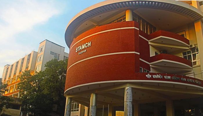 গাজীপুরে মাদ্রাসার কক্ষে ছাত্রের মরদেহ, শিক্ষক গ্রেপ্তার