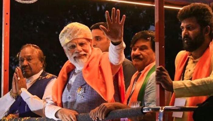 কর্ণাটকে বেকায়দায় বিজেপি, উদ্দীপ্ত কংগ্রেস