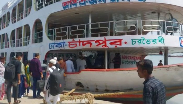 চাঁদপুরে লঞ্চ চলাচল শুরু