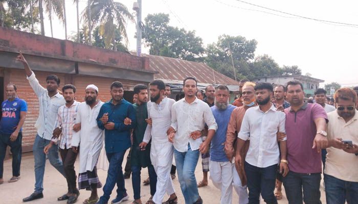 কেন্দুয়া উপজেলা পরিষদের সাবেক চেয়ারম্যানসহ ৫ বিএনপি নেতা আটক