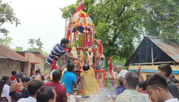 সান্তাহারে রথযাত্রা উৎসব শুরু