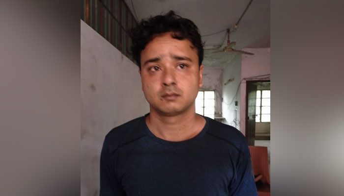 জাবিতে প্রক্সি দেওয়ার সময় আটক শিক্ষার্থী