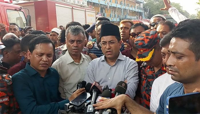 পুরান ঢাকার ডিআইটি পুকুর দখলমুক্ত করা হবে : মেয়র তাপস