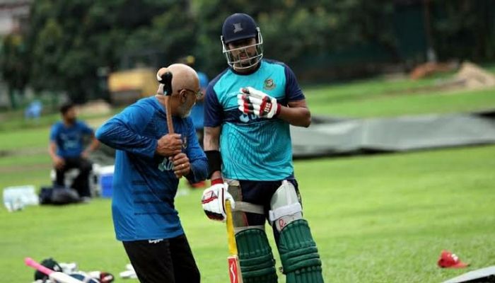 কোচের ‘সুনজরে’ সৌম্য!