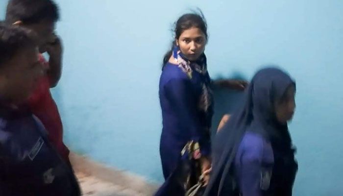 ‘মেয়েকে হাত-পা বেঁধে নদীতে ফেলে দিতে চেয়েছিল’