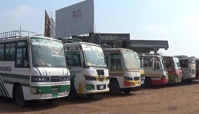 পরিবহন মালিকের সাথে অশোভন আচরণ ও কাউন্টার ভাঙচুর