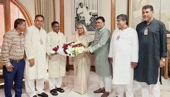 কক্সবাজারে ভূমিহীনদের জন্য বিশেষ আশ্রয়ণ প্রকল্প হবে : প্রধানমন্ত্রী 