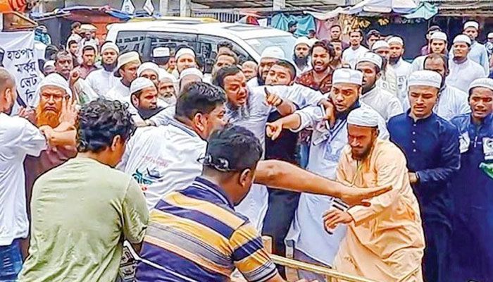ভোটে হাঙ্গামা, জয়ের বন্দরে নৌকা