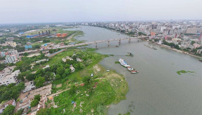 তুরাগে বাড়ছে পানি