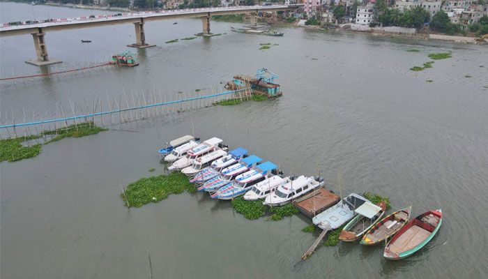 তুরাগে বাড়ছে পানি