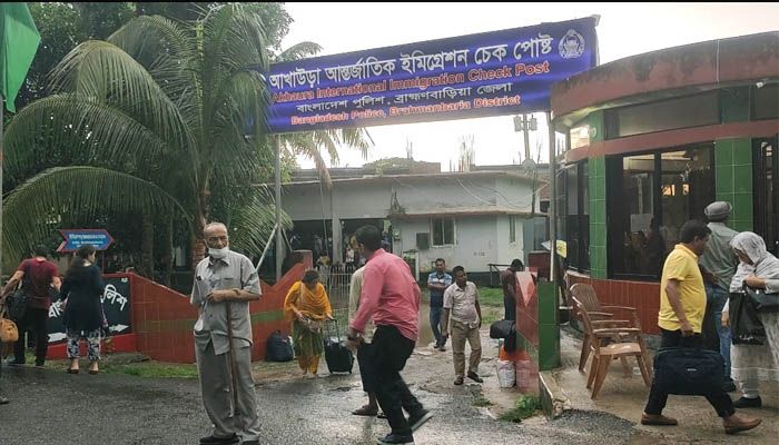 দীর্ঘ ভোগান্তির পর সচল আখাউড়া ইমিগ্রেশনের সার্ভার