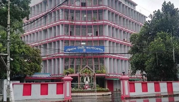চট্টগ্রামে ১০০ দিনের মশক নিধনের উদ্বোধন