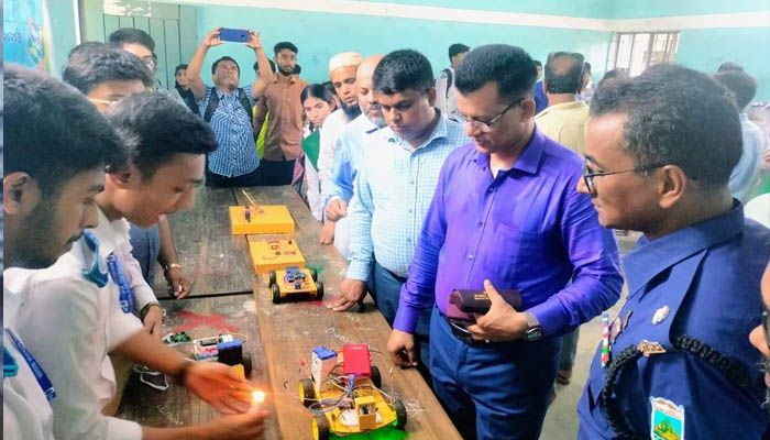 বগুড়ায় জাতীয় বিজ্ঞান ও প্রযুক্তি মেলা শুরু