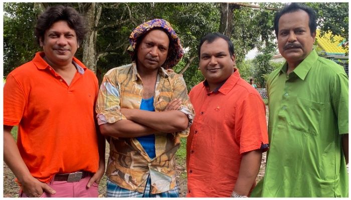 চিরকুমারী সংঘে তারা চারজন