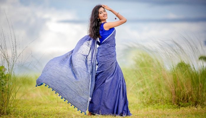 মডেল : মৃত্তিকা; পোশাক ও ছবি : রঙ বাংলাদেশ