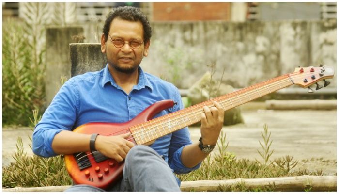 ‘ফিনিক্সের ডায়েরি ২’ প্রকাশের ঘোষণা দিলেন বেজবাবা সুমন