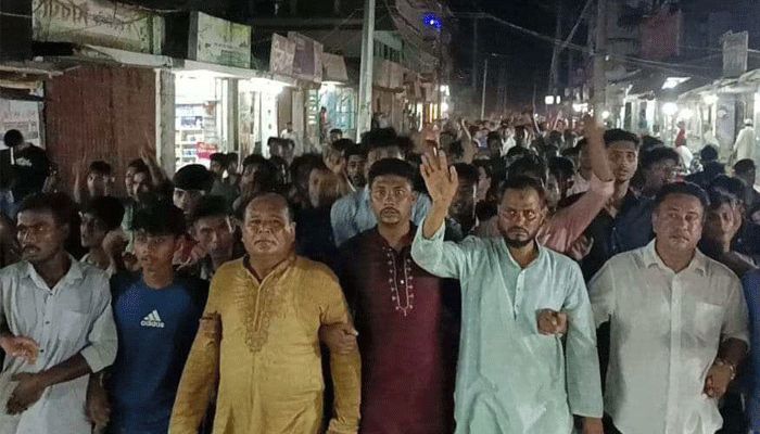 ‘আল্লাহর কাছে ভোট চুরির বিচার’ দিয়ে ঘরে ফিরল যুবলীগ 