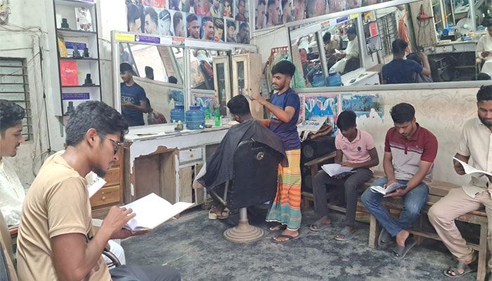 ফজলে রাব্বীর সেলুন লাইব্রেরি