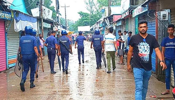 অষ্টগ্রামে বিএনপির মিছিলে হামলা, আহত ৩০