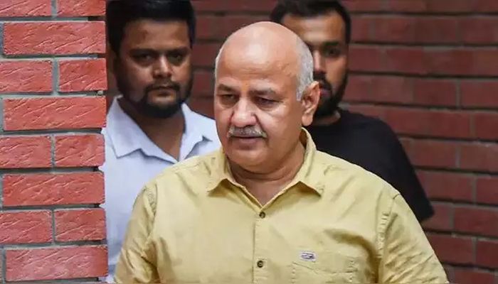 সিসোদিয়াসহ অন্য অভিযুক্তদের সম্পদ জব্দ